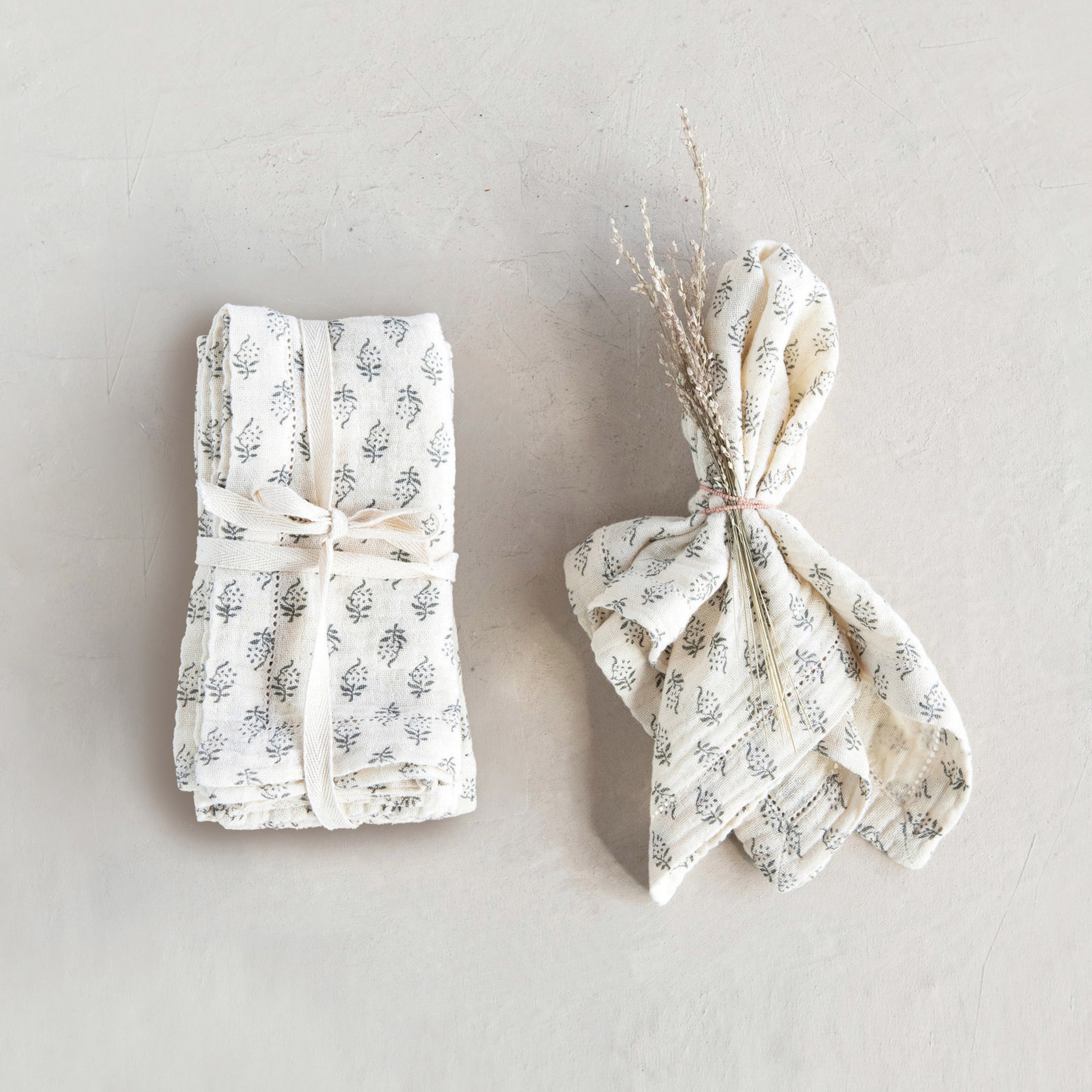 Floral Pattern Cotton Napkins